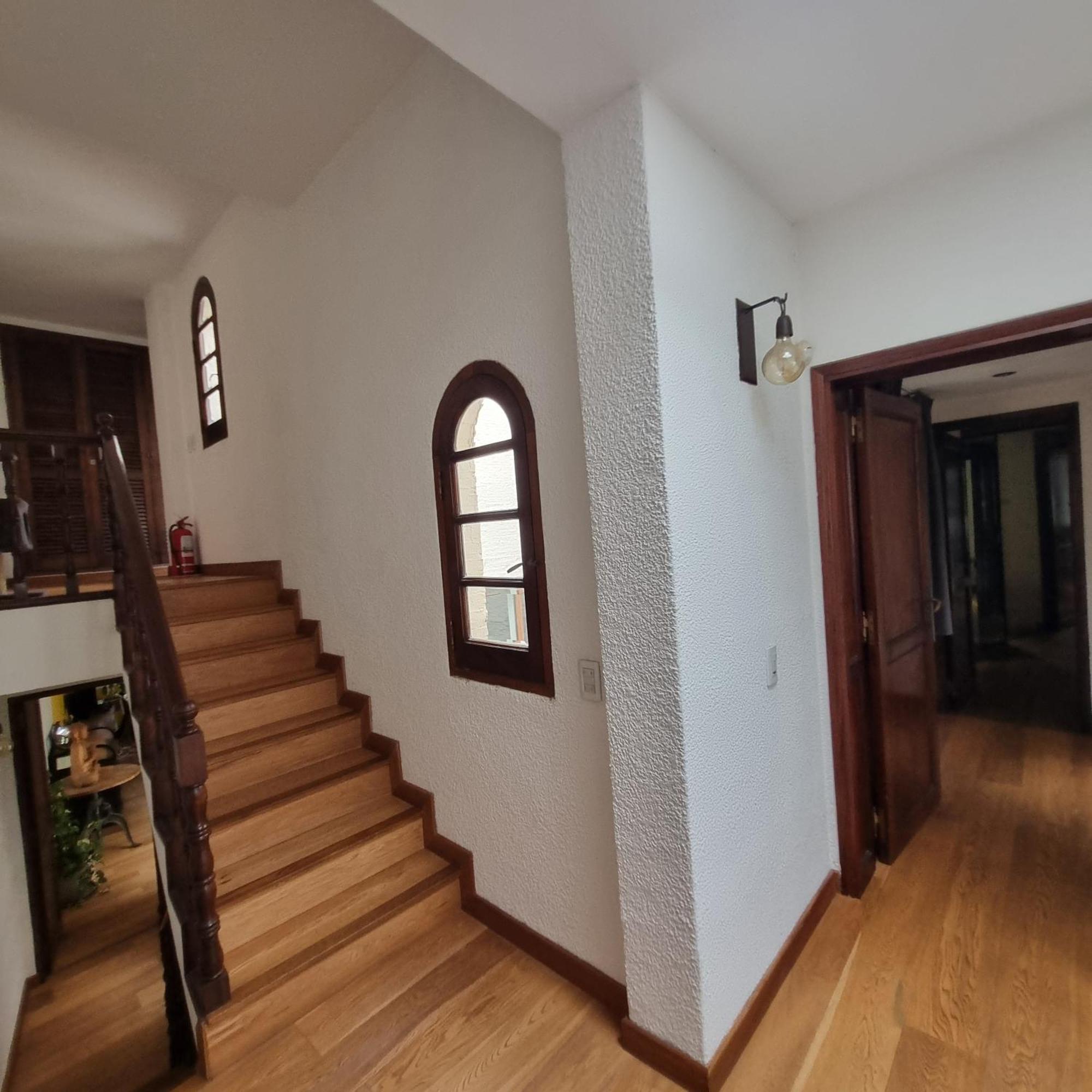 Exclusiva - Casa De Diseno Con Pileta, Jacuzzi, Gimnasio, Juegos Y Entretenimiento En El Corazon De Palermo - Props *