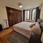 Exclusiva - Casa De Diseno Con Pileta, Jacuzzi, Gimnasio, Juegos Y Entretenimiento En El Corazon De Palermo - Plus Props
