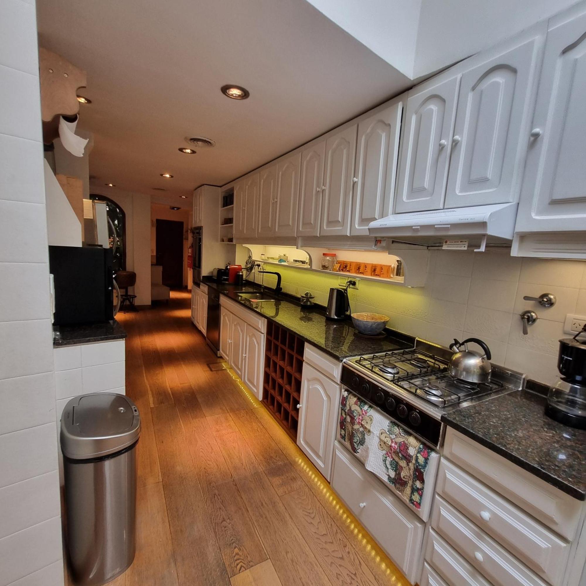 Сasa de vacaciones Exclusiva - Casa De Diseno Con Pileta, Jacuzzi, Gimnasio, Juegos Y Entretenimiento En El Corazon De Palermo - Props *